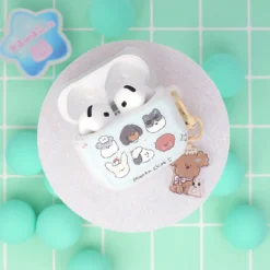 Airpodfodral med Bag Charm - Puppy Pals