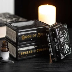 Oljebrännare & wax warmer - Book of Spells