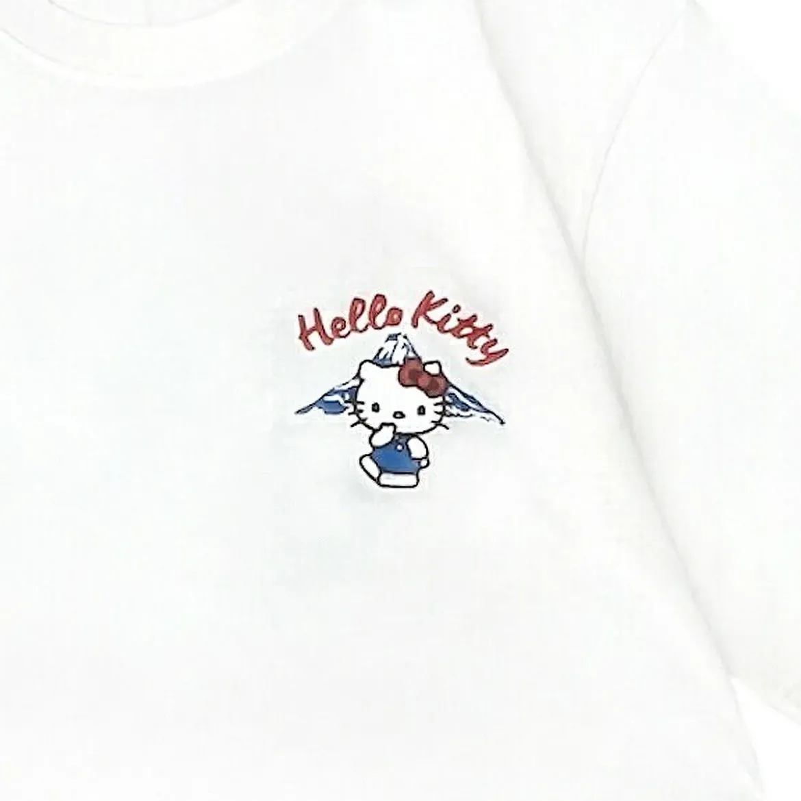 Oversize T-Shirt - Hello Kitty Mt. Fuji White